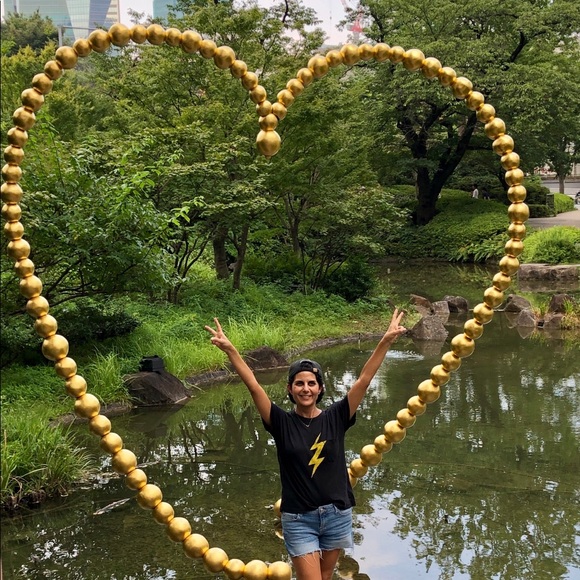 Meet your Posher, Amy - Picture 1 of 1